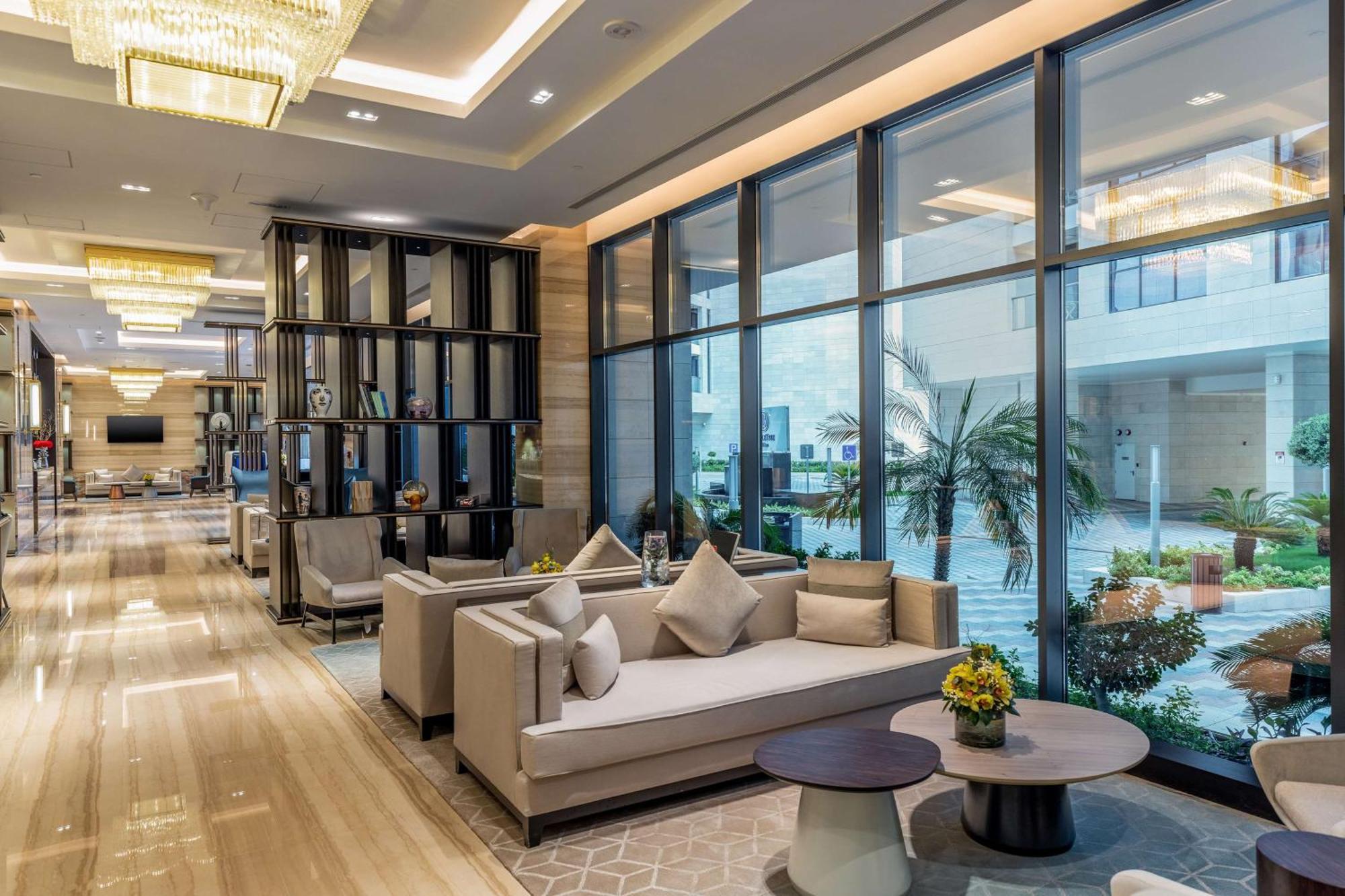 Doubletree By Hilton Downtown 5*