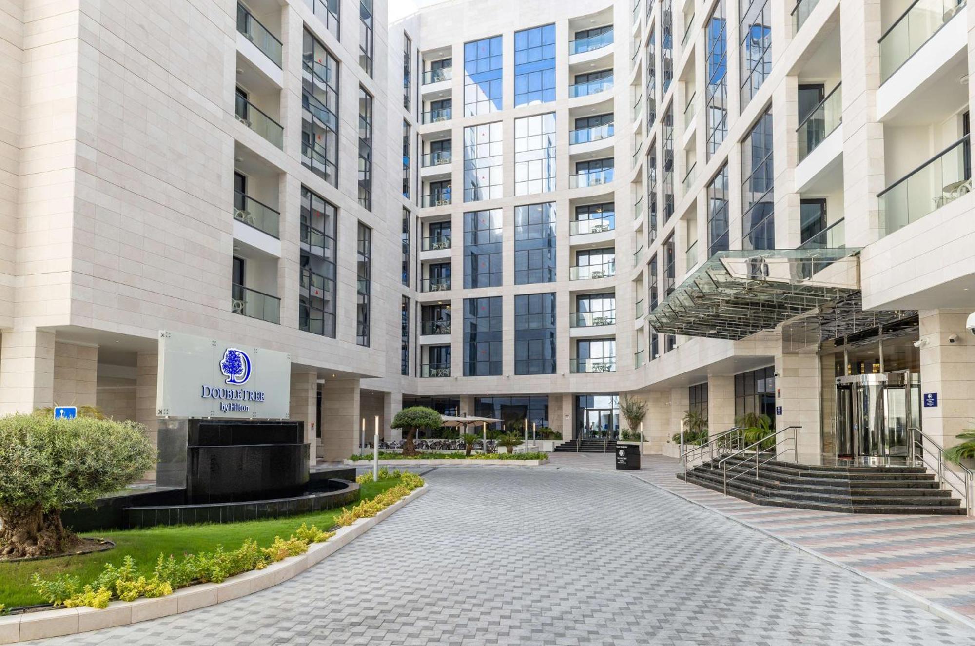 Doubletree By Hilton Downtown 5* Doha